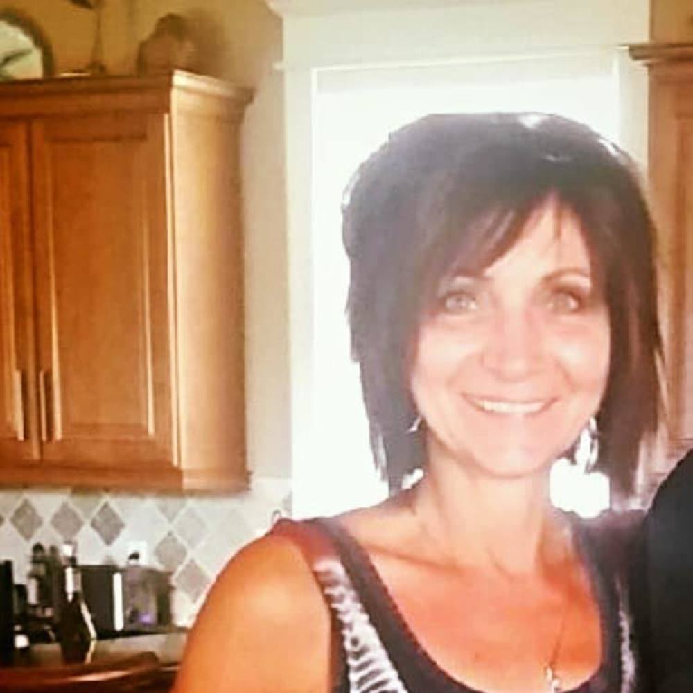 Meet your Posher, Becky